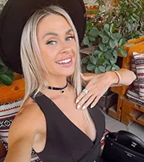 Наталья Самбурская